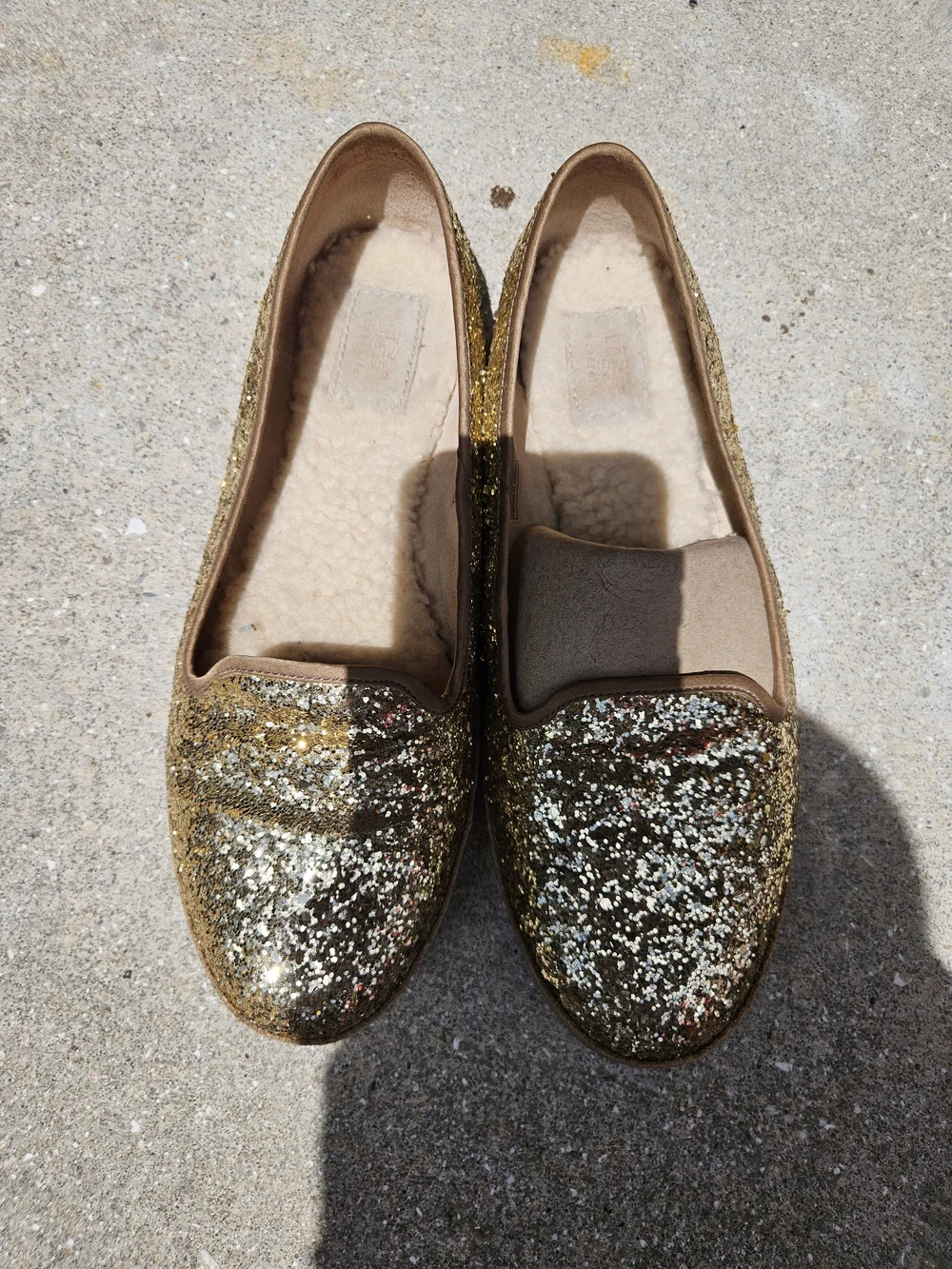 Ugg 1003225 Women's Gold Sparkly Flats Size 9 US 7.5 UK 40 EUR
